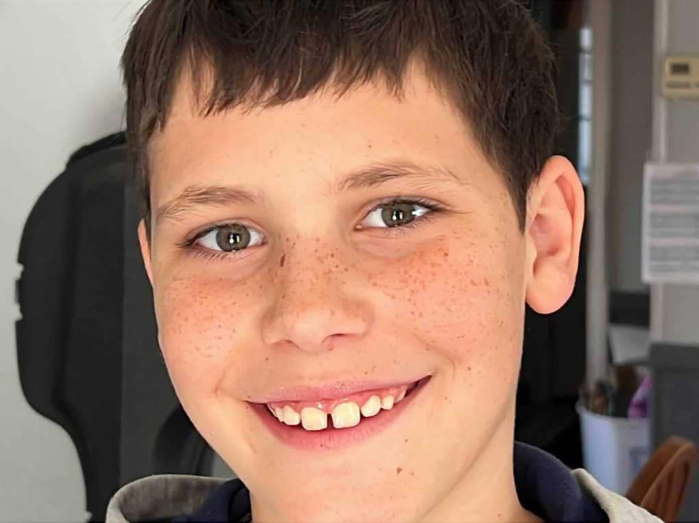 10 year old boy smiling