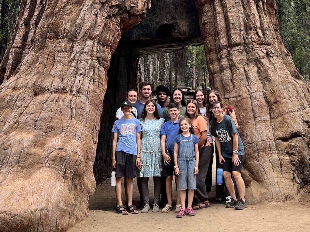 family at mariposa grove