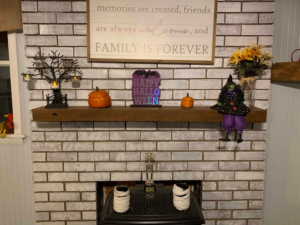 Halloween decorations on a mantle