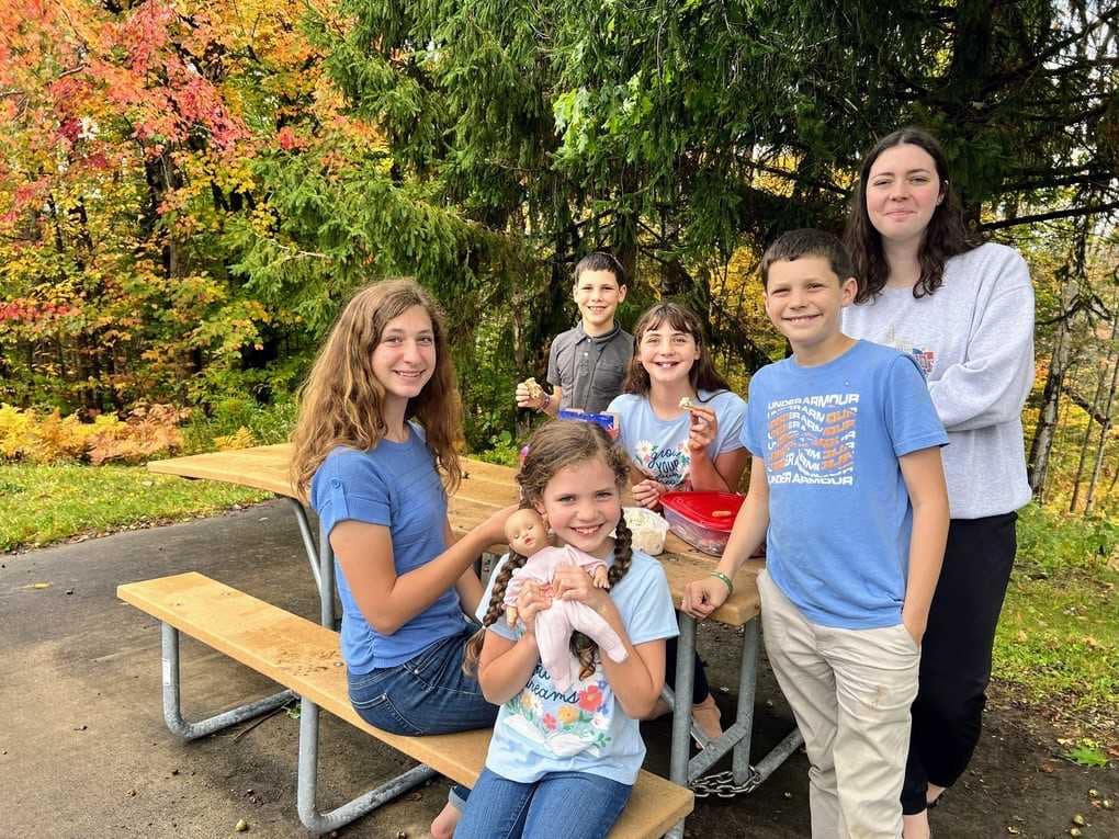 children having picnic in upstate NY