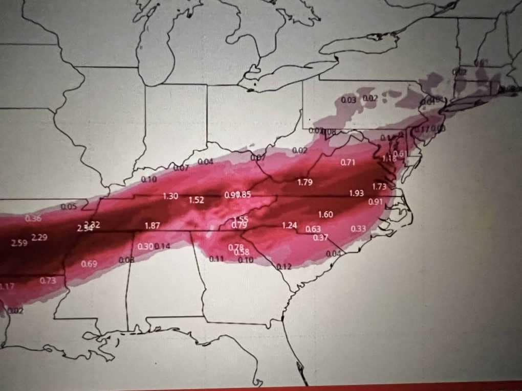 map of the Eastern US showing states to receive freezing rain and ice