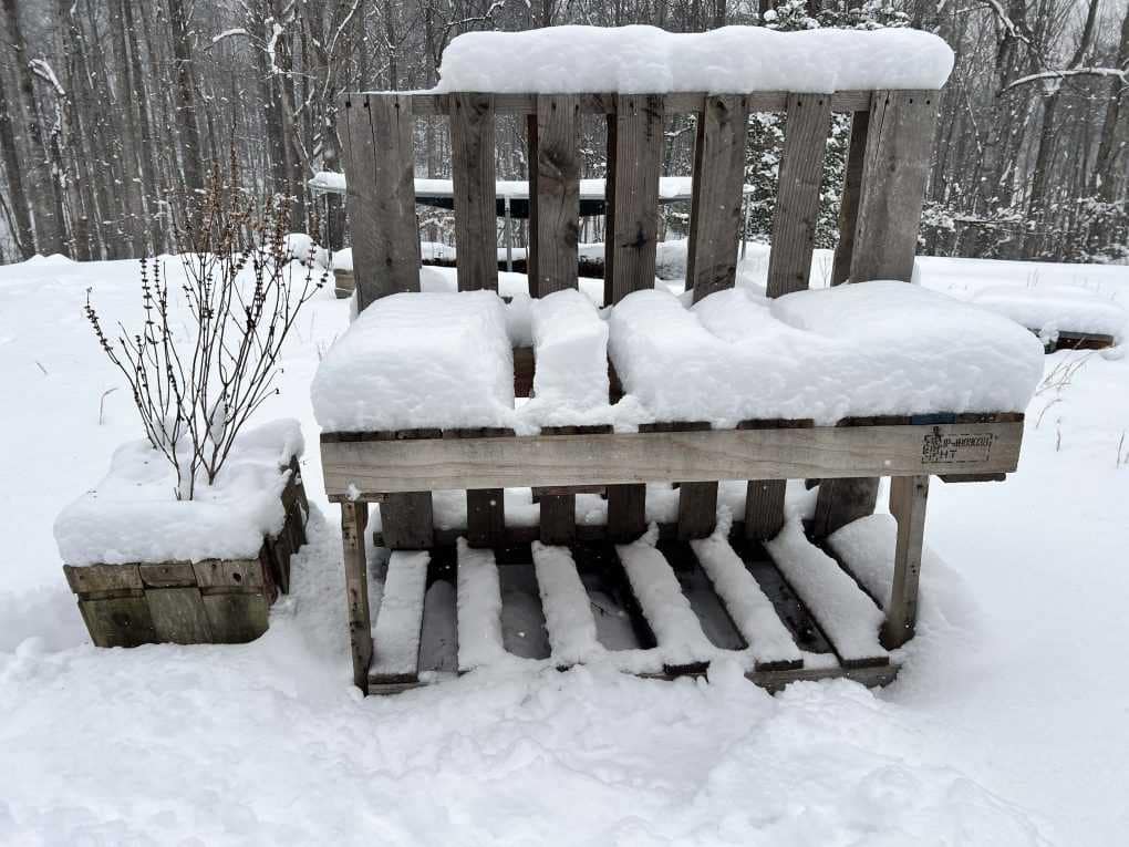 outdoor kid kitchen with snow on it