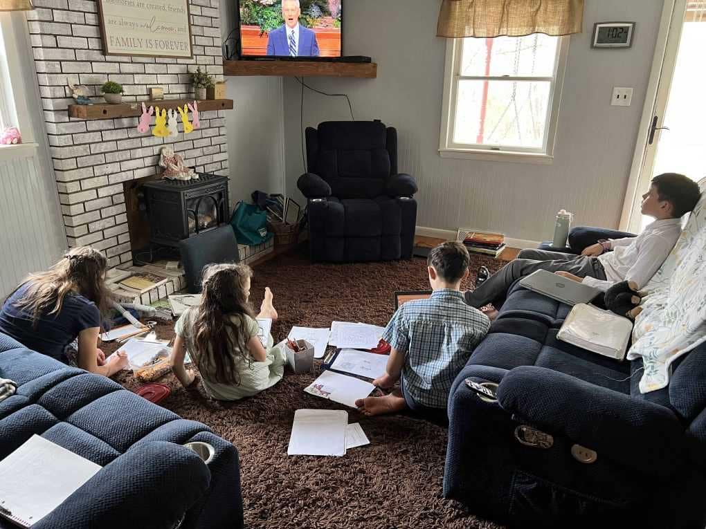 kids watching general conference