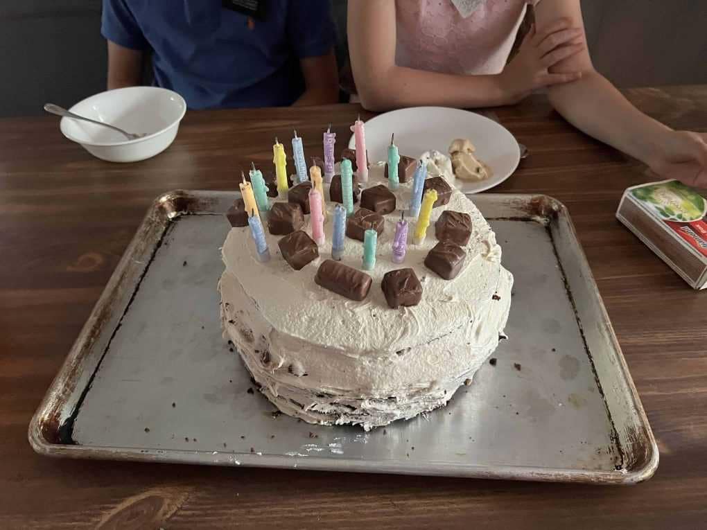birthday cake with 16 candles