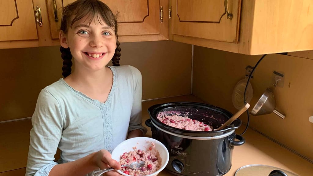 12 year old making crock pot crock pot oatmeal