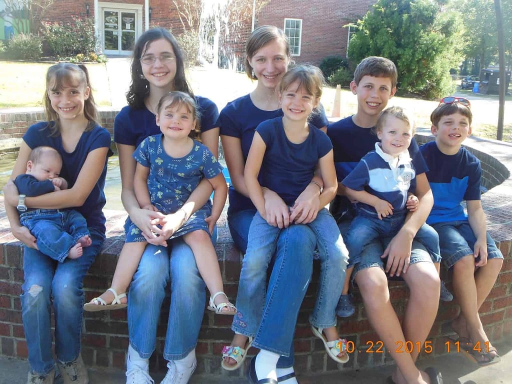 9 kids at Kinston science center