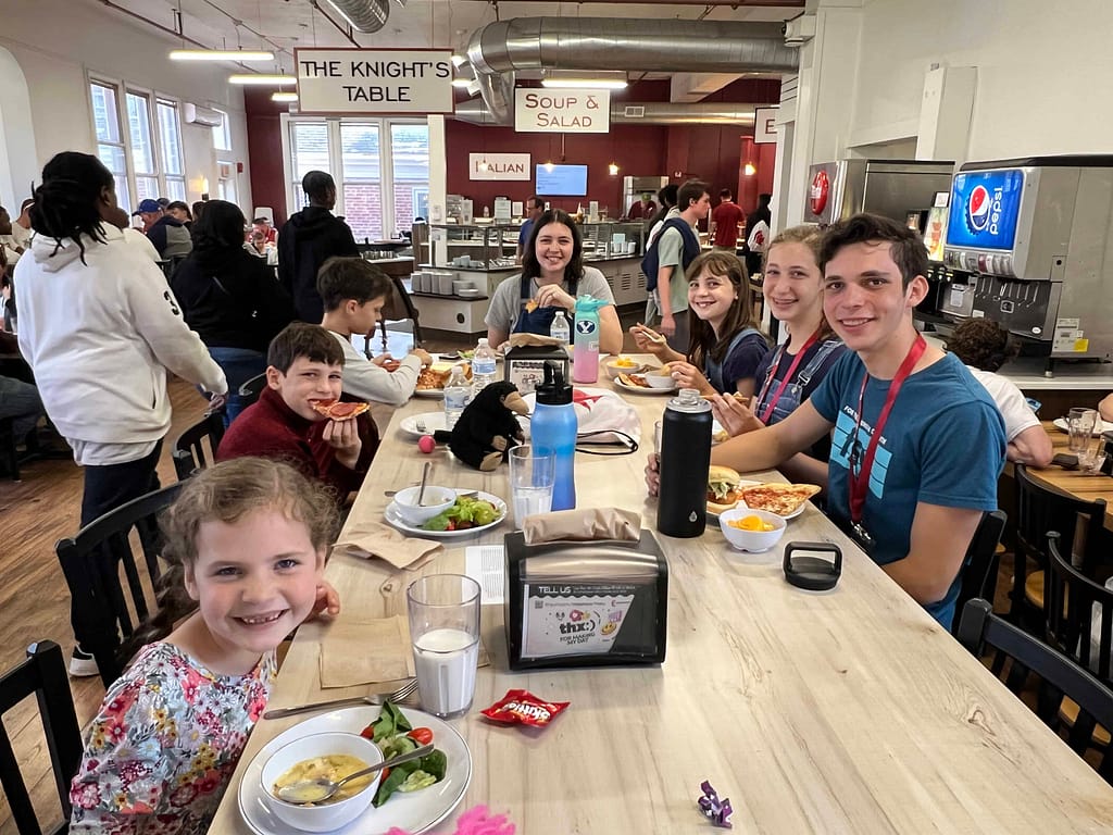 family eating at SVU dining hall