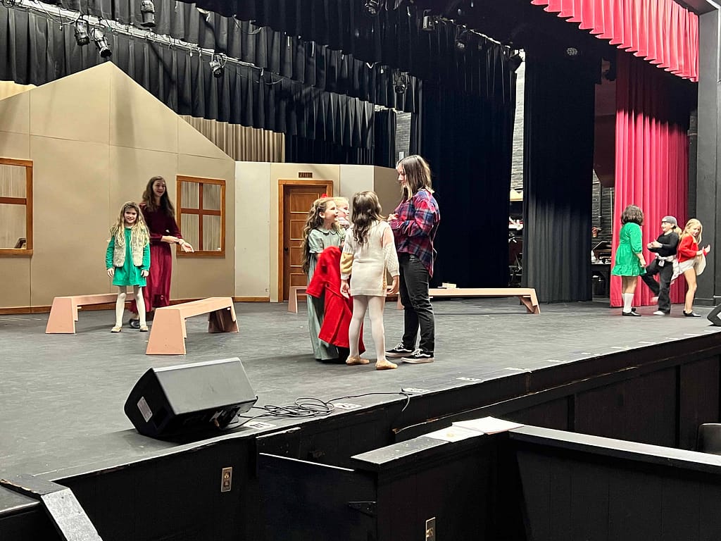set and stage for best Christmas pageant ever