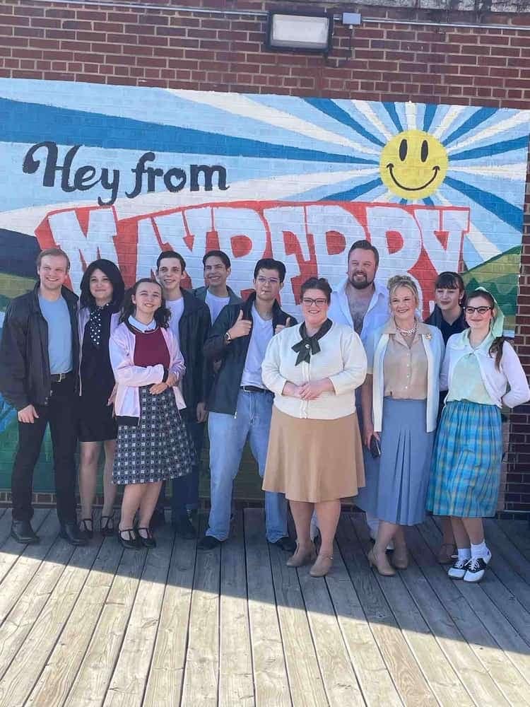 characters in Grease play