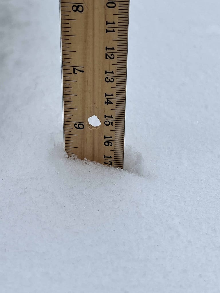 5" of snow on ruler