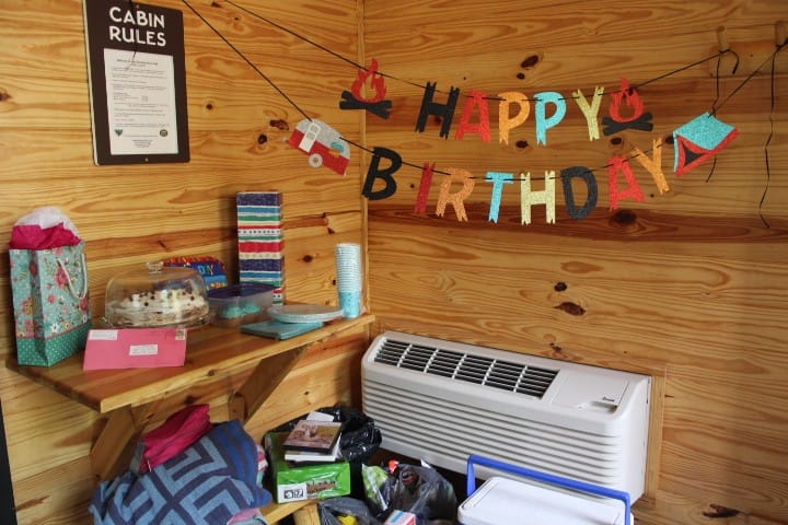 happy birthday sign